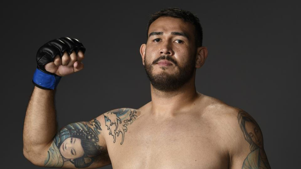 Augusto dos Santos Sakai (born May 19, 1991) is a Brazilian mixed martial artist who formerly competed in Bellator MMA and is now competing in the Hea...